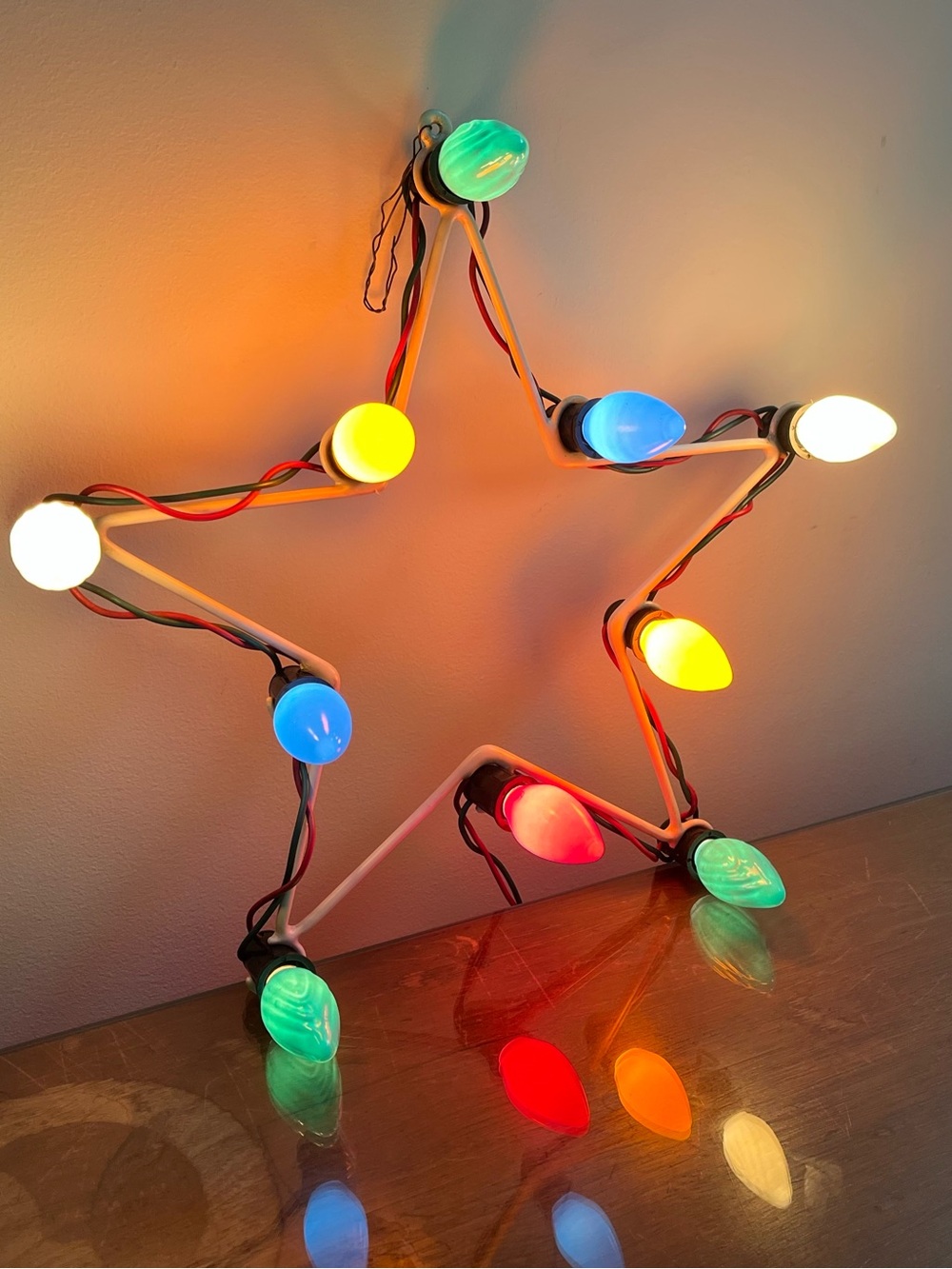 Vintage Paramount Metal Lighted Christmas Star, Indoor/Outdoor, 1960’s, C9 Bulbs